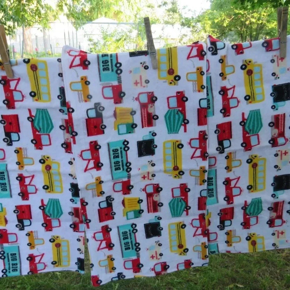 Flannel Burp Cloth, Reversible With Trucks, Set of 3 - Picture 5 of 6